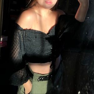 Meet your Posher, Alexia